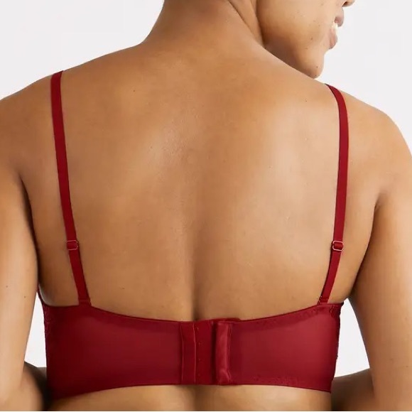 ✨ SALE NWT Wireless Comfort Convertible Lace Bra in Deep Red - Picture 5 of 8